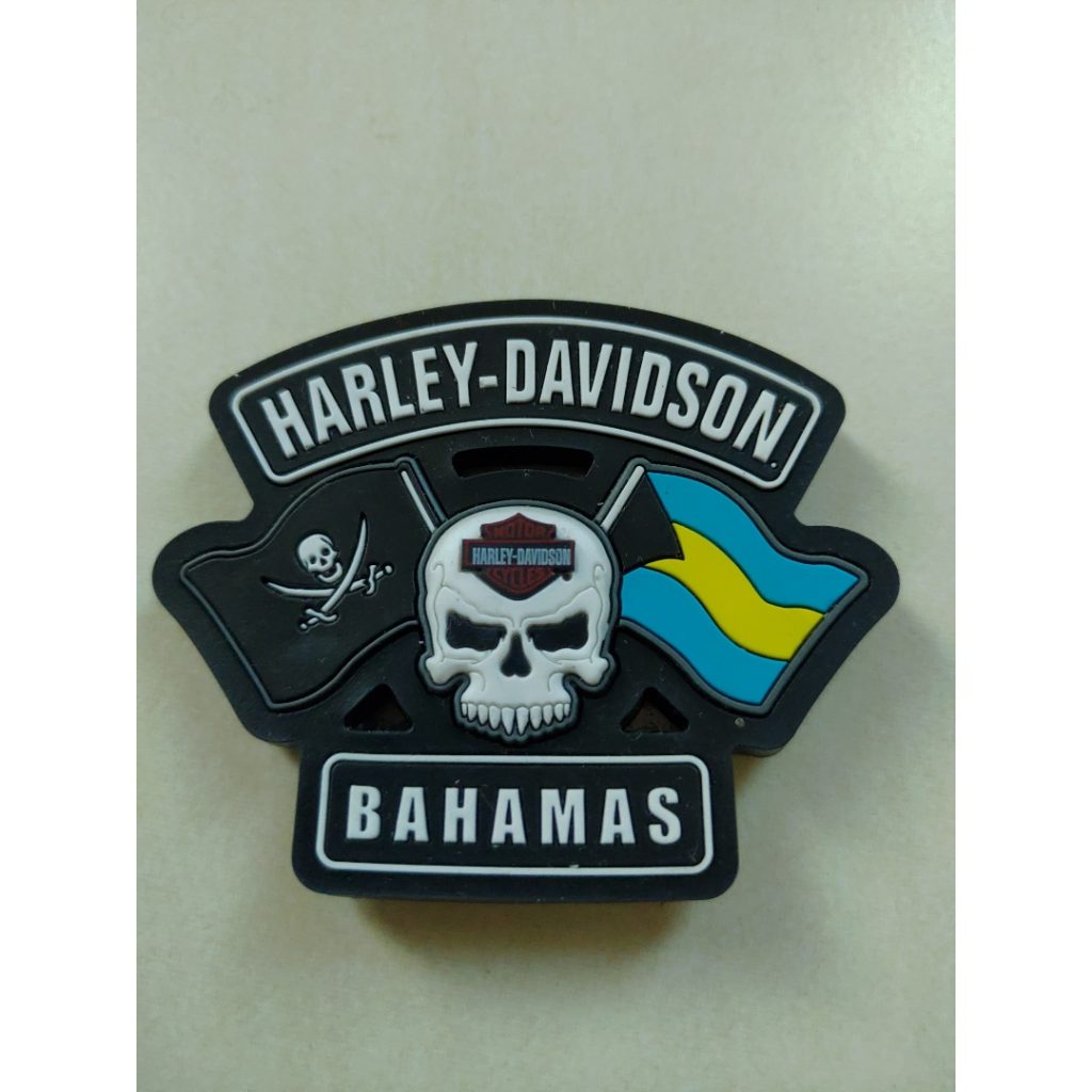 Harley Davidson Bahamas Skull and Flags fridge magnet