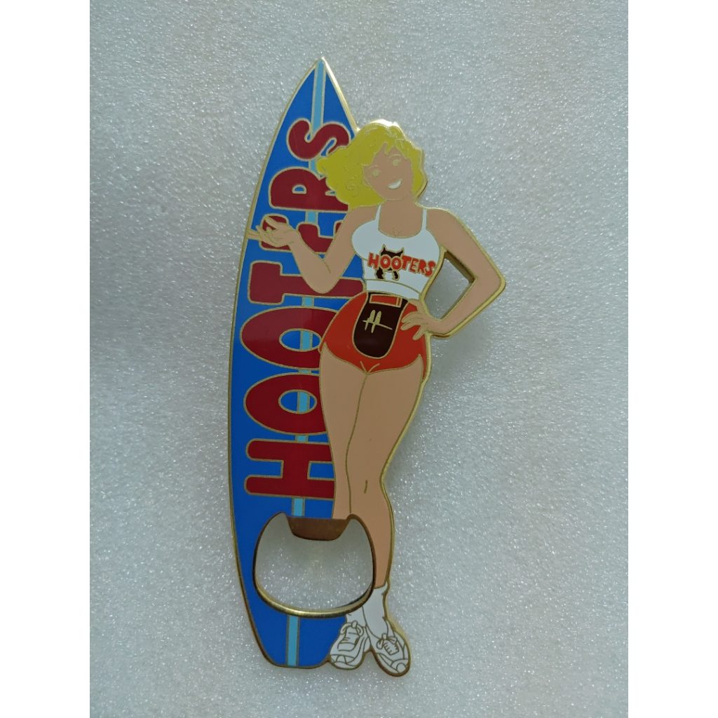 Hooters Girl with Surfboard fridge magnet