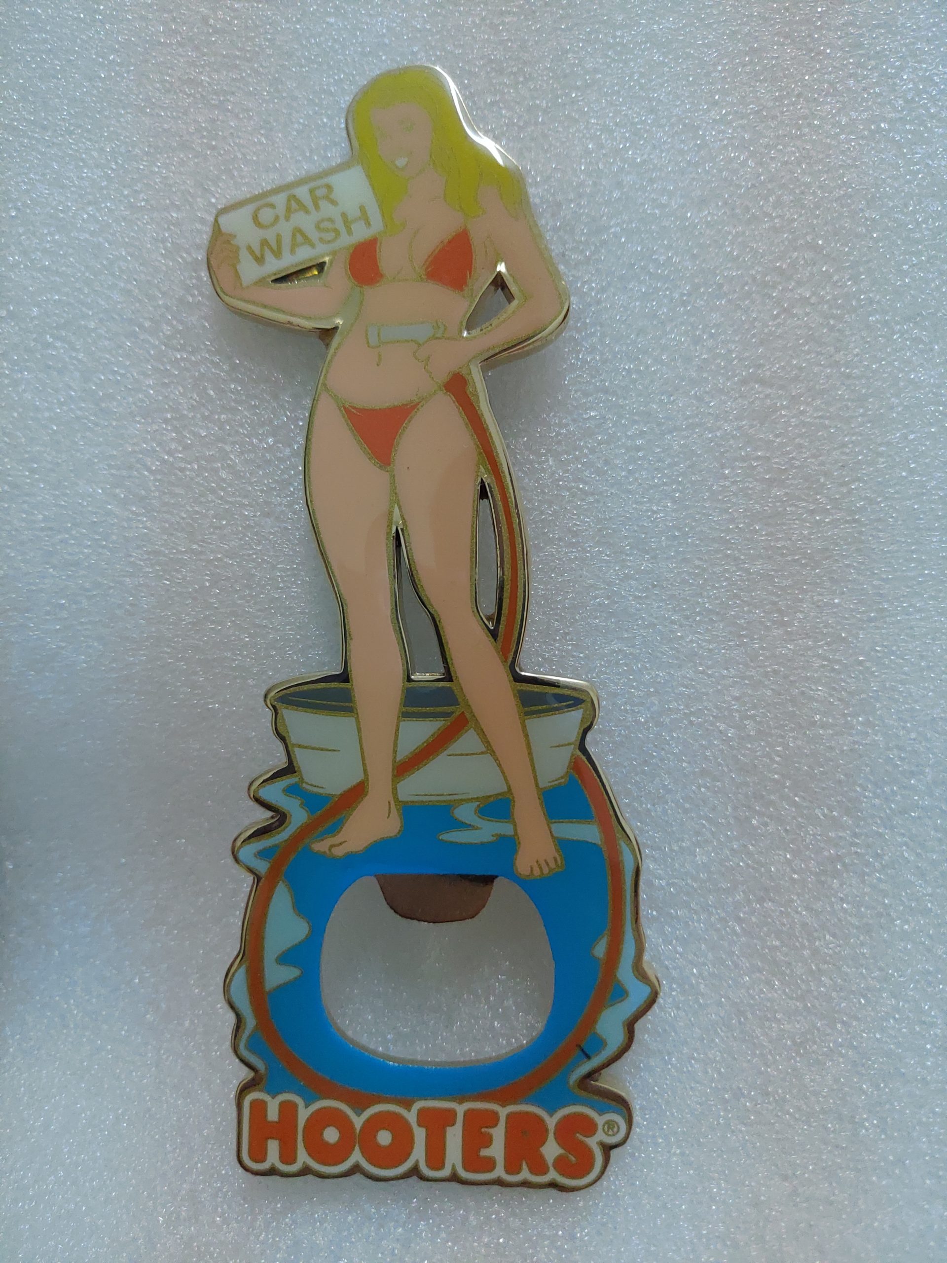 Hooters Car Wash Girl bottle opener fridge magnet