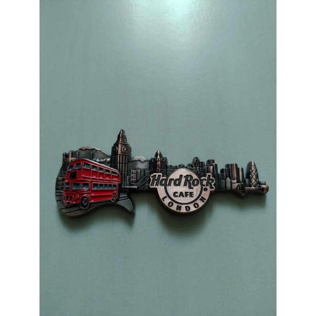 Hard Rock Cafe London Double Decker Bus Skyline magnet